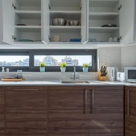 Thalassa 2-bedroom In Apartament