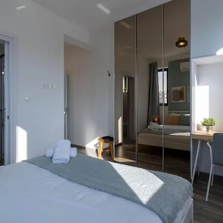 Thalassa 2-bedroom In Apartament *