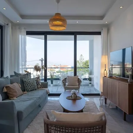 Thalassa 2-bedroom In