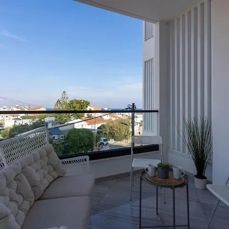 Thalassa 2-bedroom In * ラルナカ