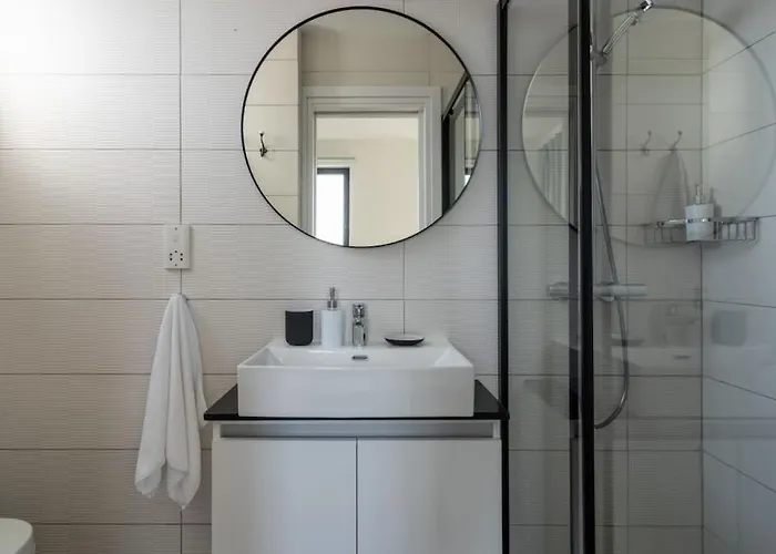 Apartment Thalassa 2-bedroom In *